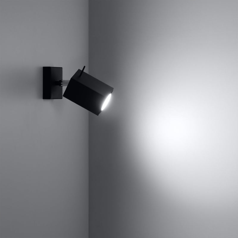 MERIDA wall light black