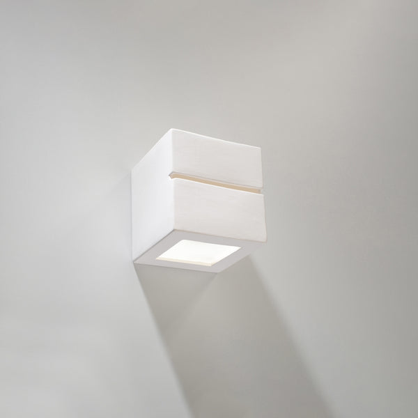 Ceramic wall light LEO LINE