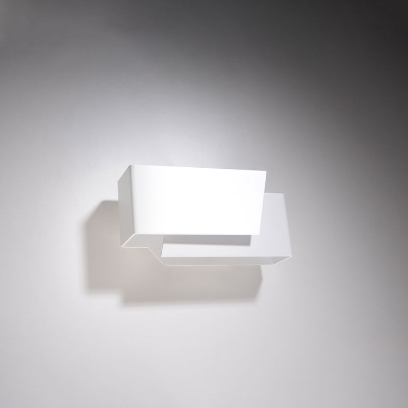 PIEGARE wall light