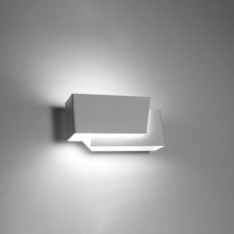 PIEGARE wall light