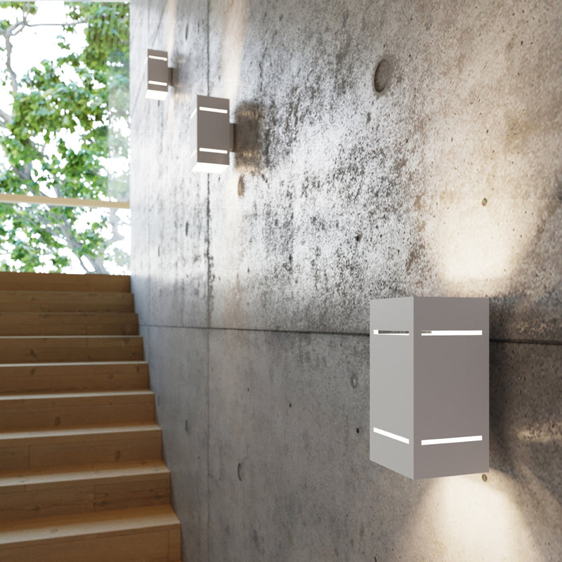 BLOCCO wall light white