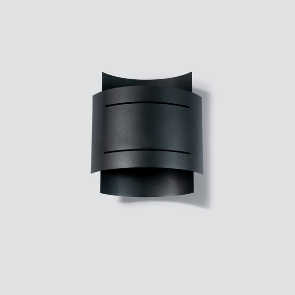 HESTIA wall light black