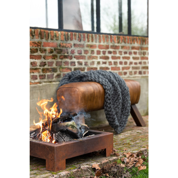 Set of 2 square fire pits made of rust-colored metal