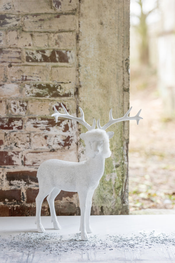 2er Set Weißer Rentier-Hirsch aus Poly – Elegante Weihnachtsdekoration für festlichen Glanz