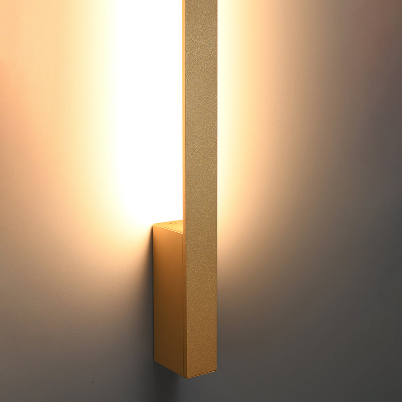 Wall light LAHTI M golden 3000K