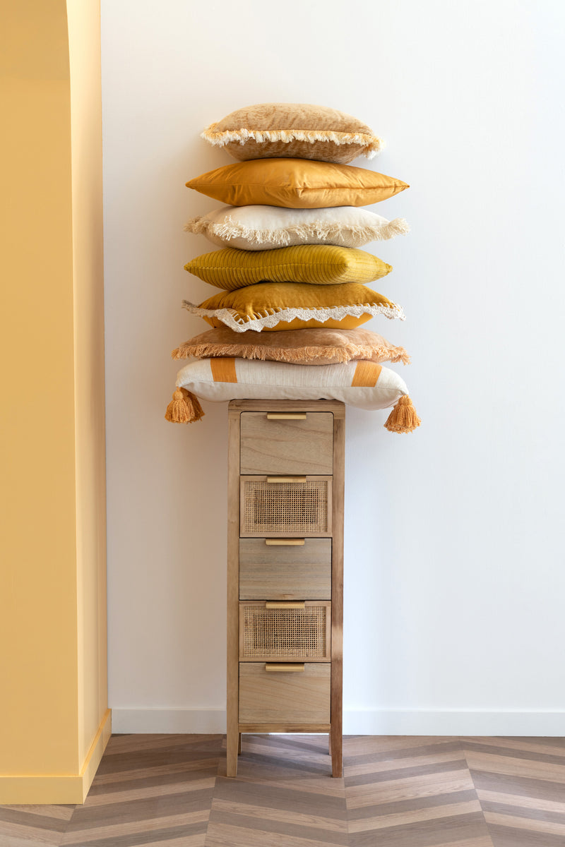 Set of 4 Elegant cushions with fringes Modern design in khaki, beige, ochre, bordeaux &amp; grey
