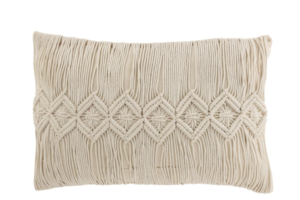 Set of 4 'Linea Macrame' Rectangular Cushions in Cream - A combination of tradition and modernity