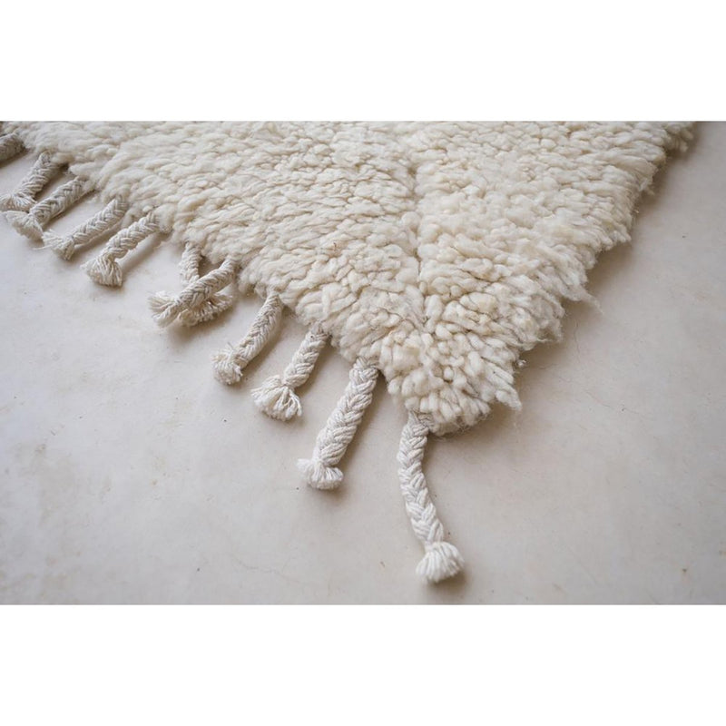 Moroccan Berber carpet made of pure wool, 118 x 149 cm