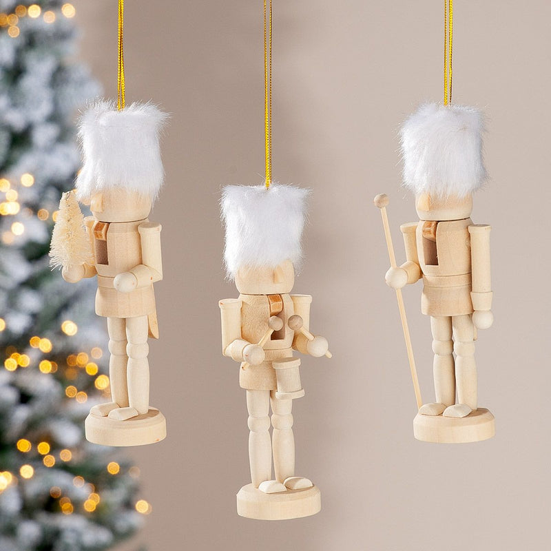 Nutcracker hanger Norbert made of wood with fur hat – set of 6, 13 cm natural colors