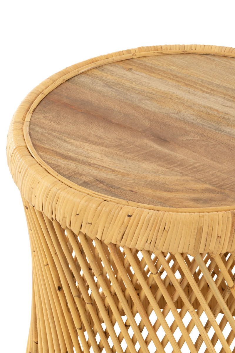 Cylindrical side table - natural elegance made of rattan