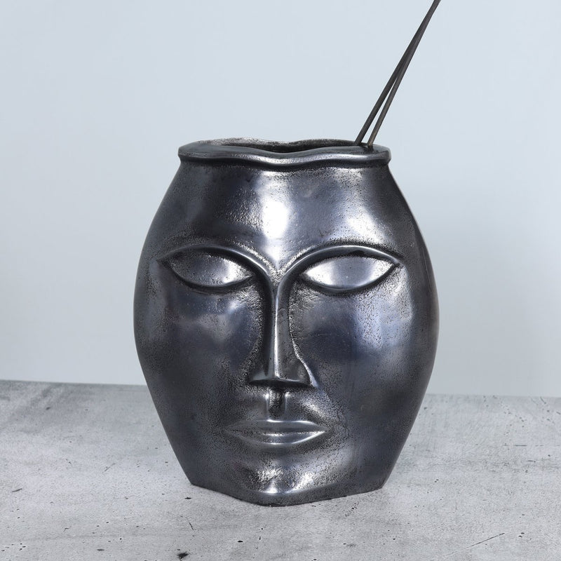 Aluminium-Vase mit Gesicht breit, 25 x 15 x 27cm, antiksilber