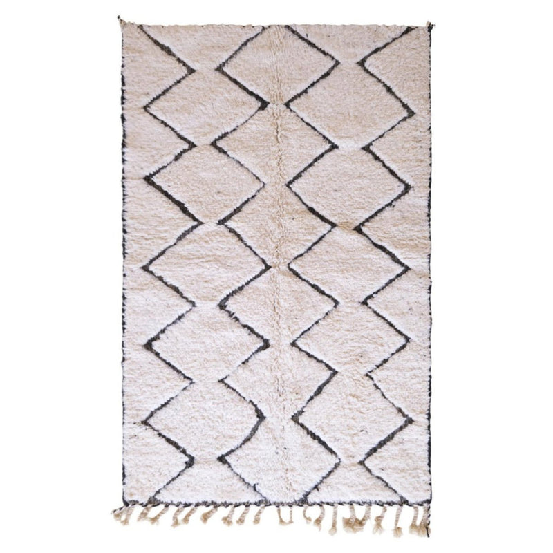 Berber wool carpet Beni Ourain 147 x 234 cm