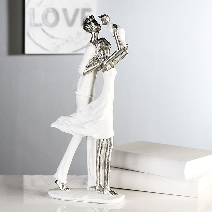 Poly sculpture parental happiness in white/silver - a symbol of family harmony