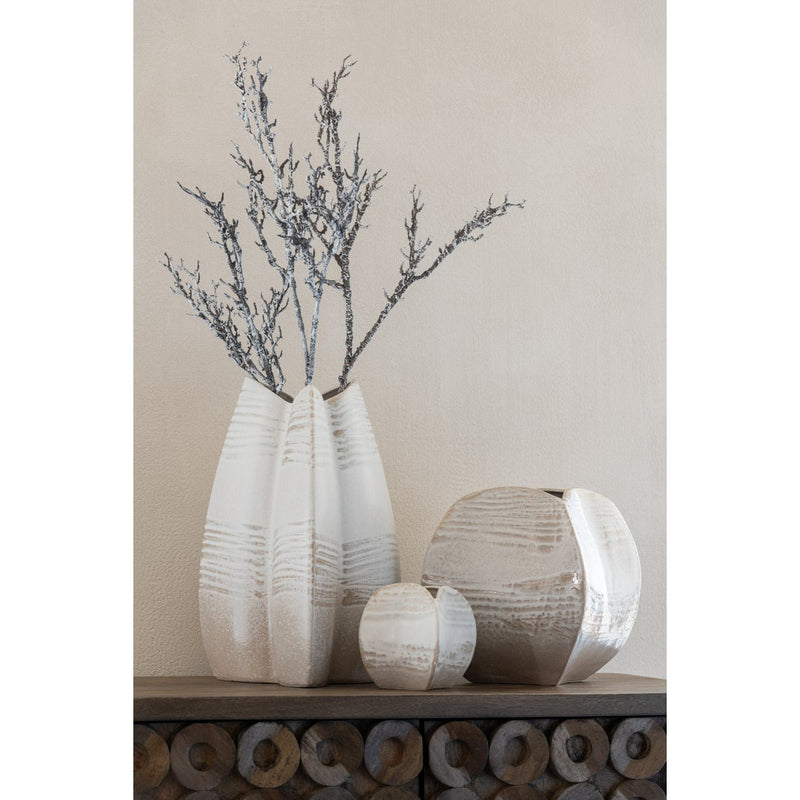 Abstrakte Dreibein Vase aus Ton in Beige