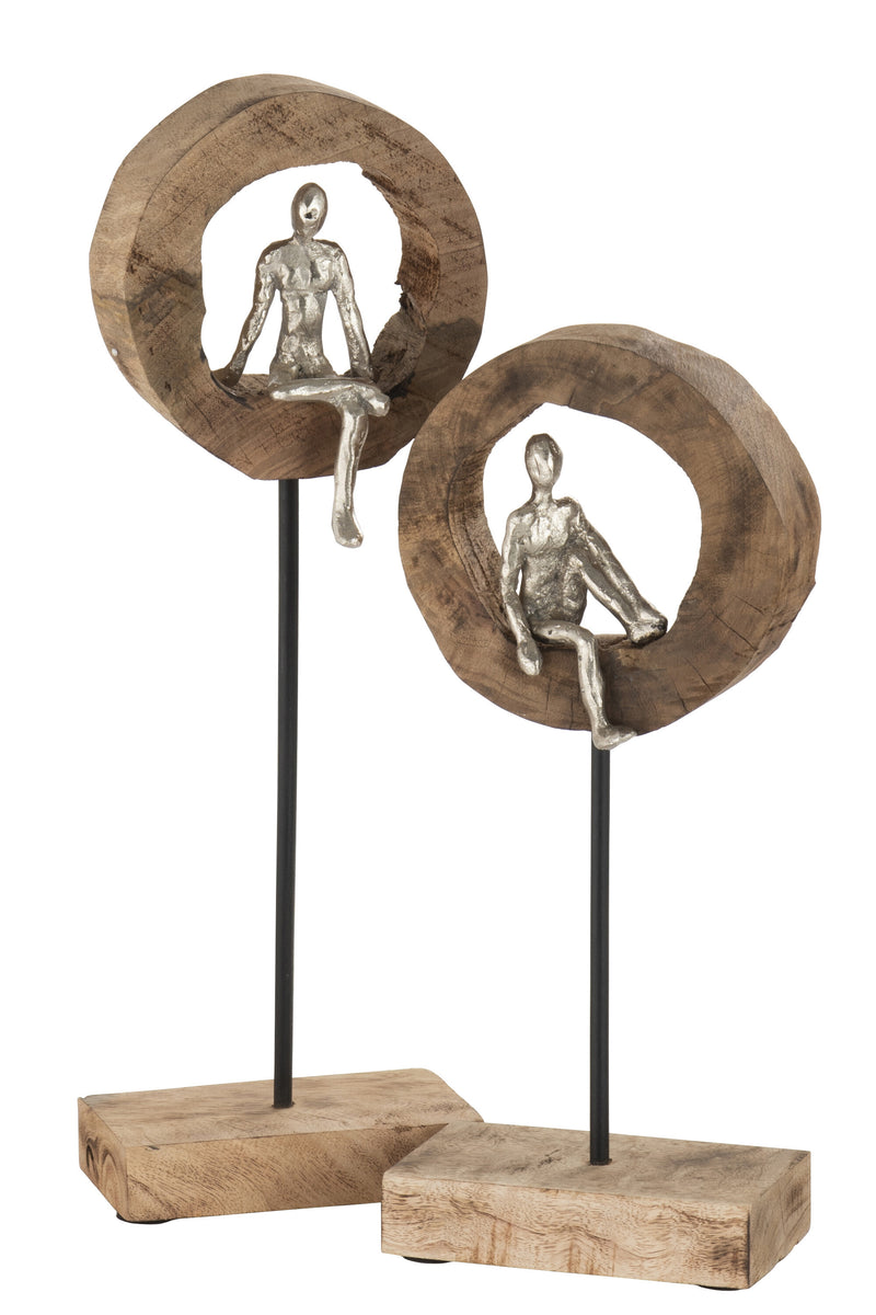 Denkfiguren in een ring van mangoboom en aluminium in zilver - Verkrijgbaar in 2 maten
