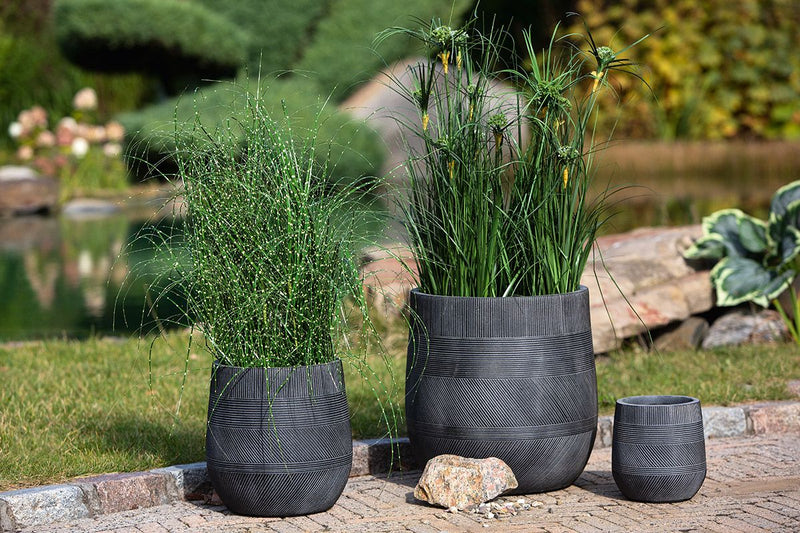 Fiberglass plant pots Invaco set of 3 - stylish and functional garden enrichment