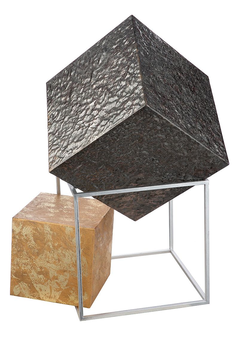 Metalen sierobject 'Cubes' - Geometrische elegantie in antraciet, goud en zilver