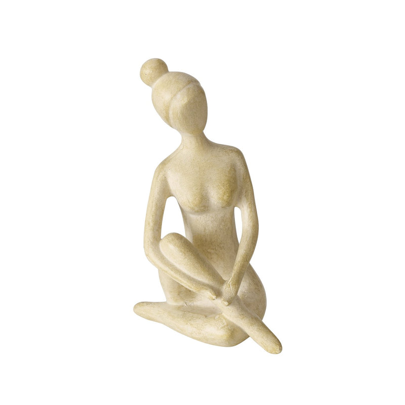 Set van 3 handgemaakte yogafiguren Marie en haar yogapraktijk in beige hoogte 10cm