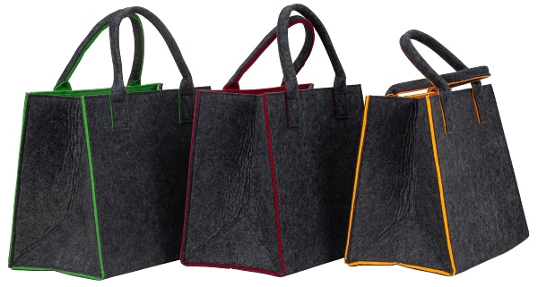 Two-tone felt bags in a set of 3 with color accents