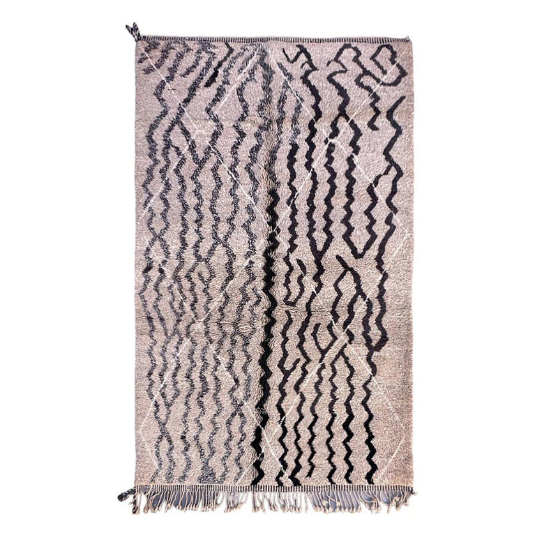 Contemporary Berber carpet by M'Rirt 176 x 270 cm