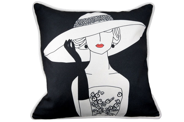 Elegant lady with hat - set of 3 design cushions