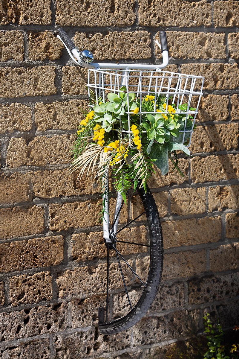 Wall object 'Bicycle' - A touch of vintage charm for your home