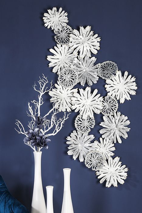 Wall relief "Blanc" metal - hand-painted work of art for stylish wall decoration