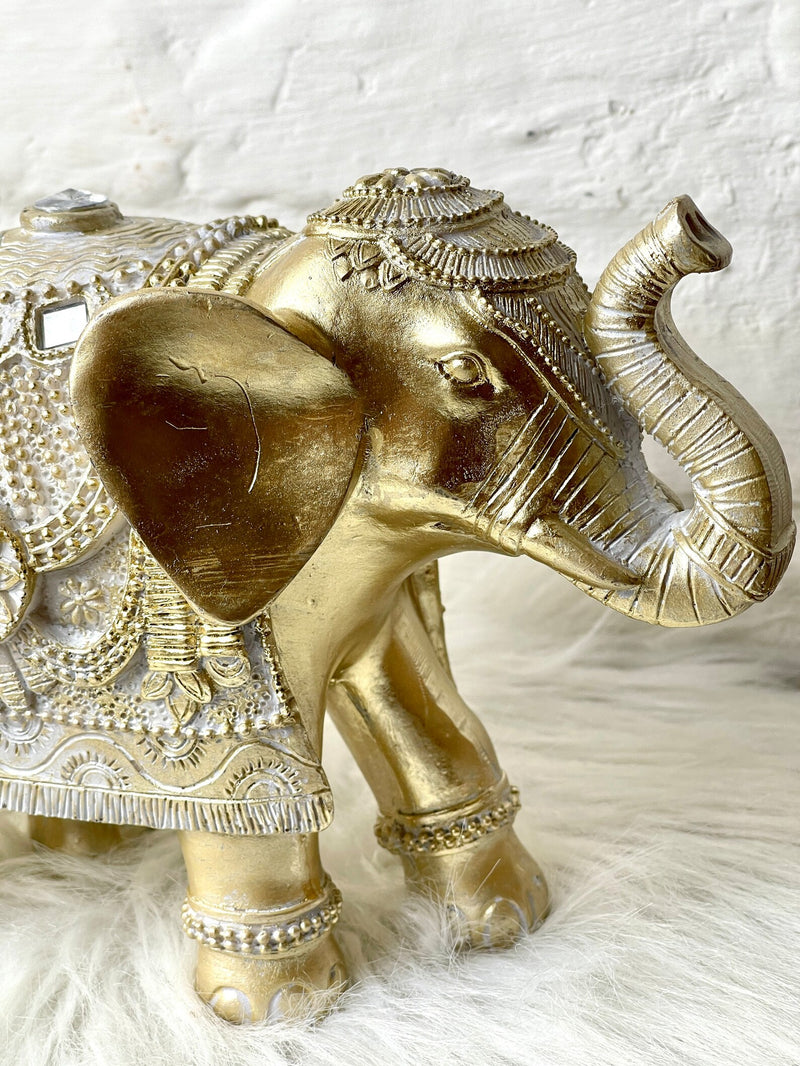 Elefant Ganesha Buddha mit Glitzersteinen in Gold Feng Shui Skulptur