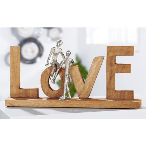 Sculptuur met opschrift LOVE - De perfecte decoratie voor romantici en moderne woonruimtes